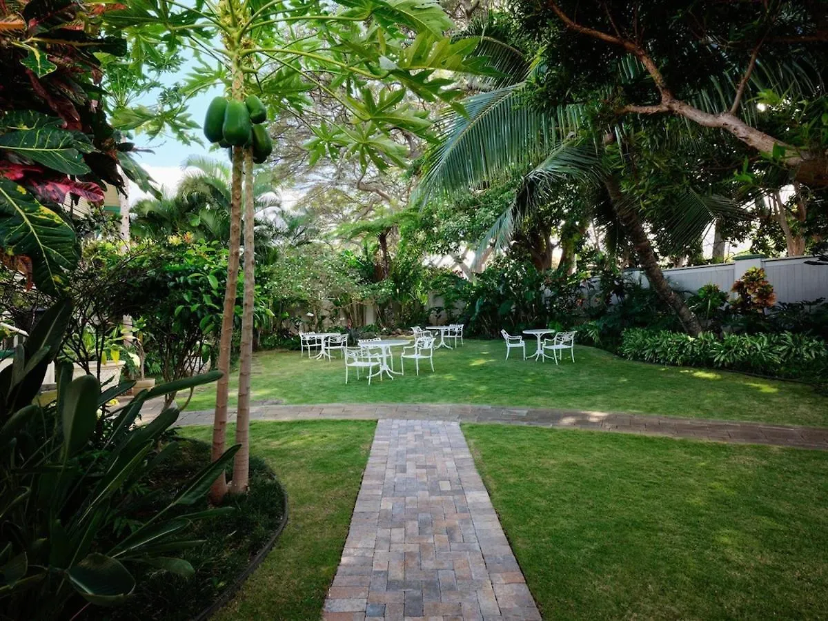 Lokelani Suite - Historic Comfort, Free Breakfast! Wailuku